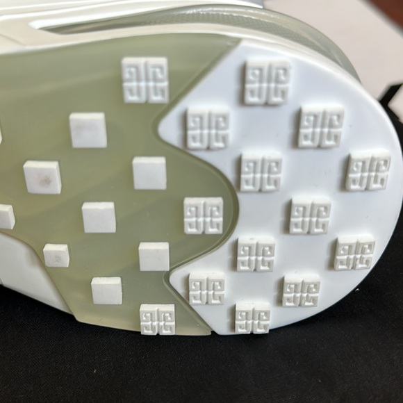 💫 NEW! GIVENCHY GIV 1 Mesh Metallic Clear-Sole High Top Sneakers 💫 - Picture 7 of 17